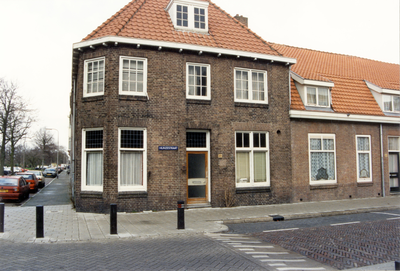 832741 Gezicht op het huis Hunzestraat 23 te Utrecht.